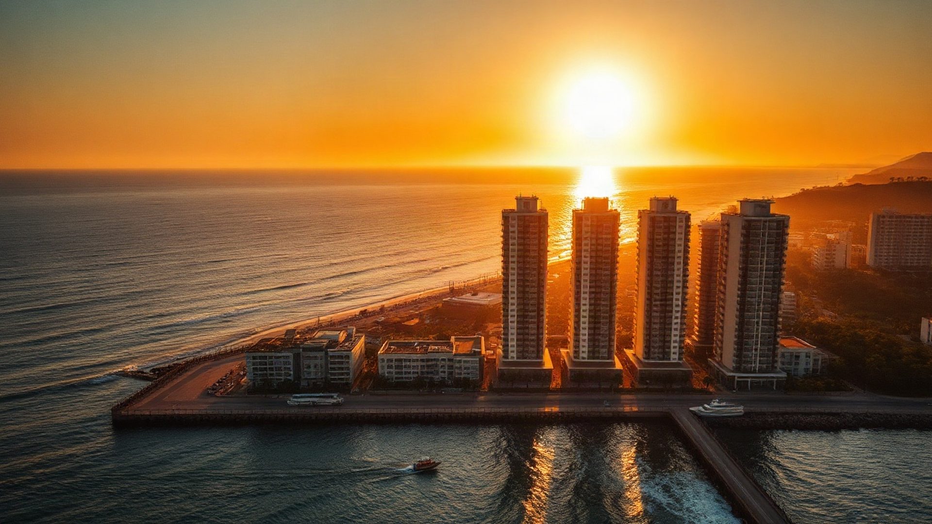 Vista aérea da orla beira-mar de Florianópolis ao pôr do sol